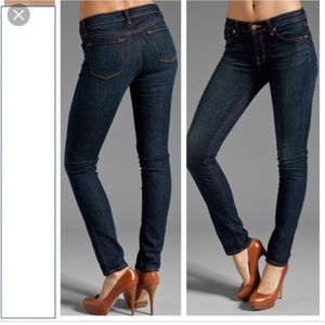 J Brand Mid Rise Skinny 29 in Dark Vintage